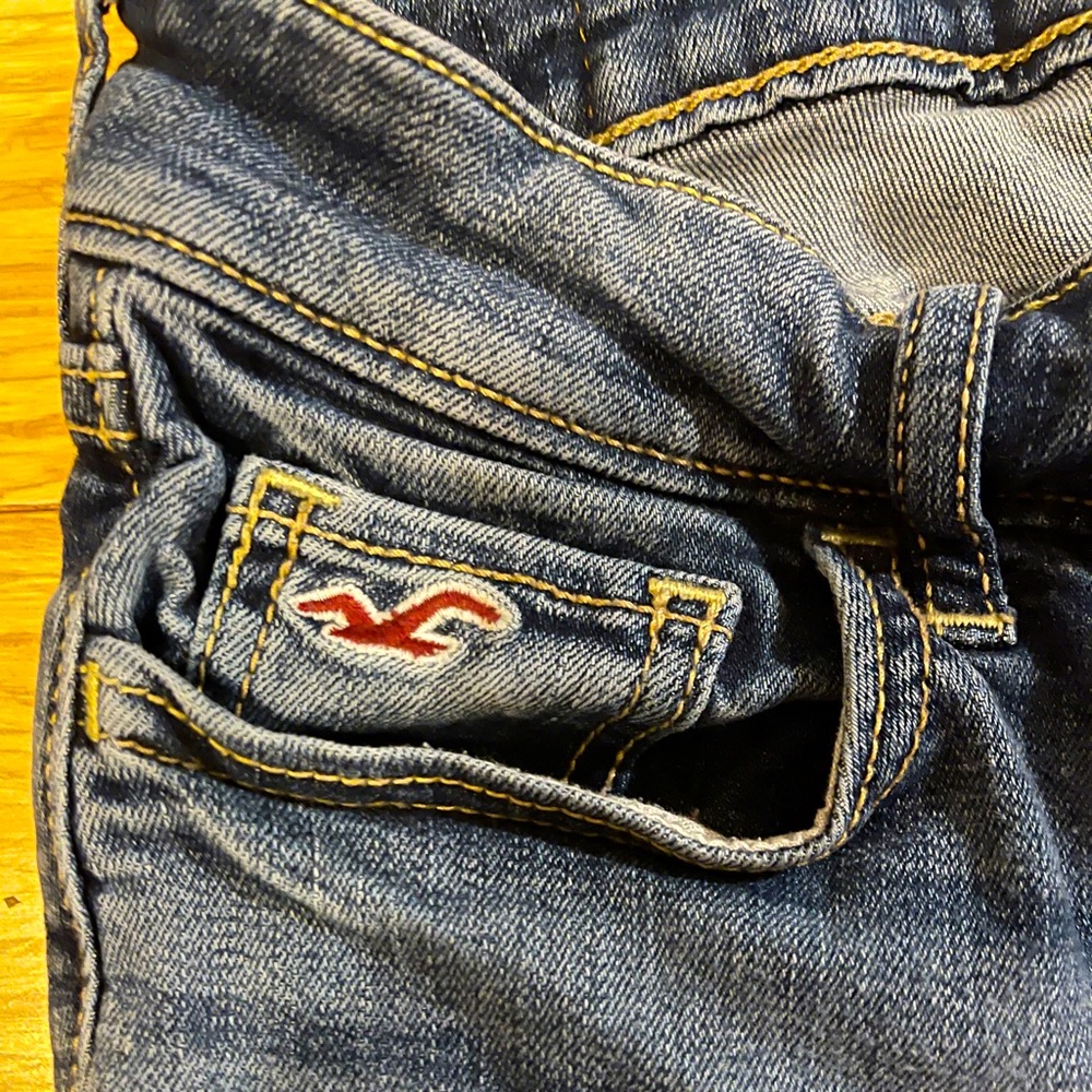 Hollister jeans